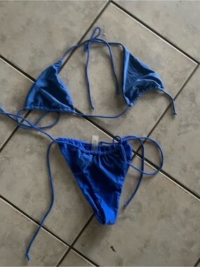 SHEIN Royal Blue Triangle String Bikini for Kids